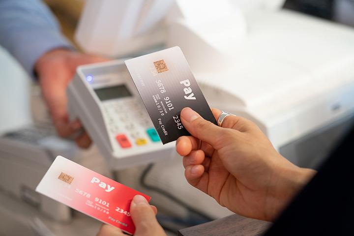 クレジットカード解約時のポイントとは やめるカードを選ぶ際の基準 Mycard 三菱ufjニコス